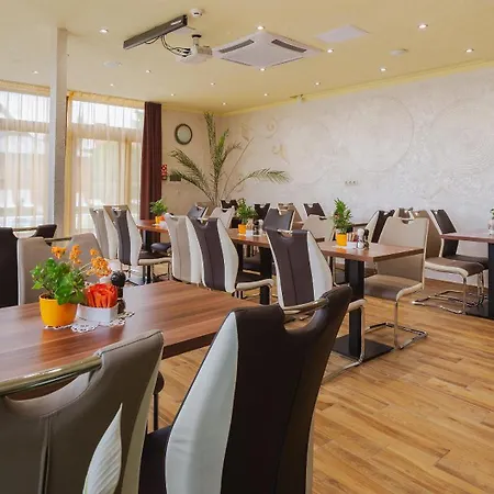 Hotel Mayer