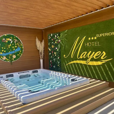 Hotel Mayer Alsóörs